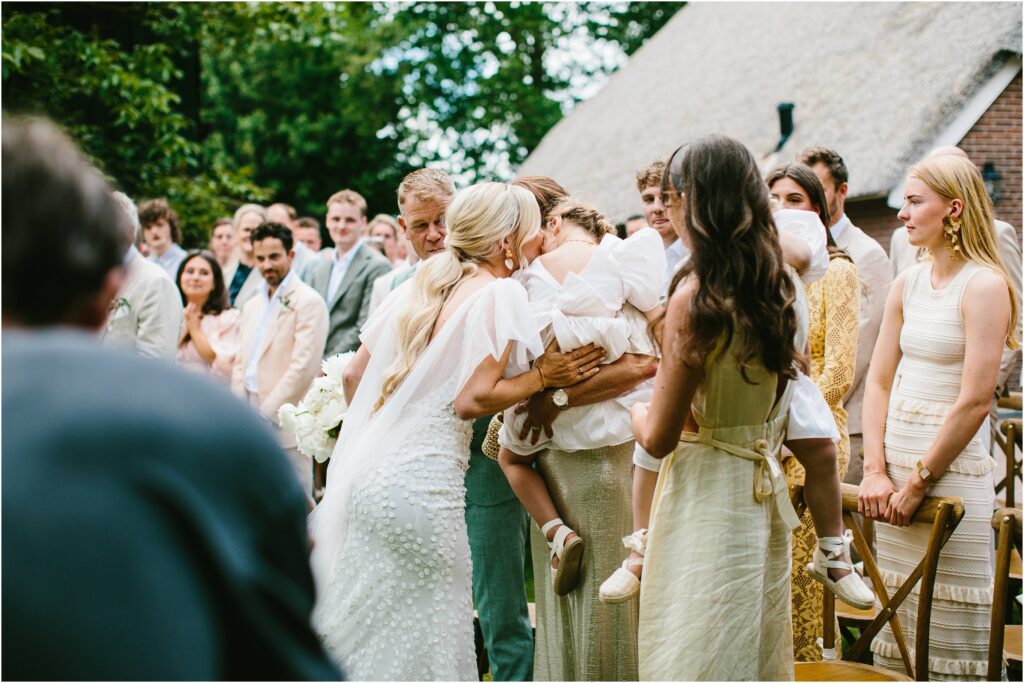 Trouwen in eigen tuin in Drenthe – Intieme bruiloft in Beilen